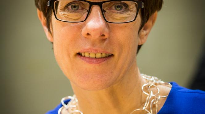 germania succesoarea angelei merkel asigura ca nu va candida la functia de cancelar inainte de 2021