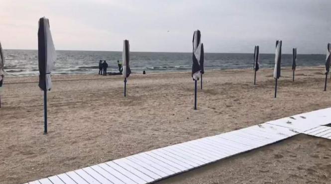 o femeie din bucuresti gasita moarta pe plaja in statiunea mamaia