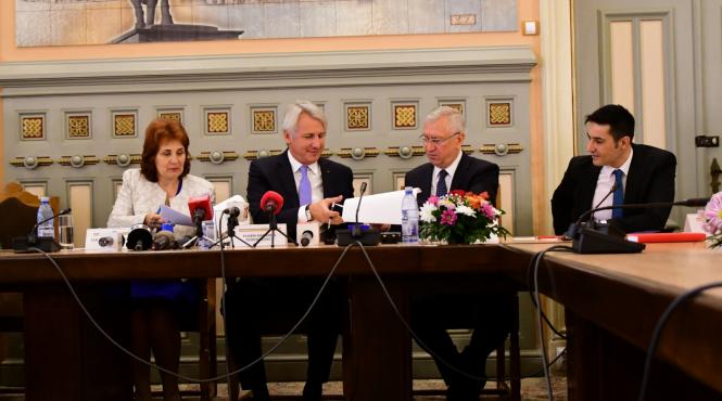 vesti bune pentru doljeni a fost aprobat un proiect care va asigura accesul la apa si canalizare a 370 000 cetateni