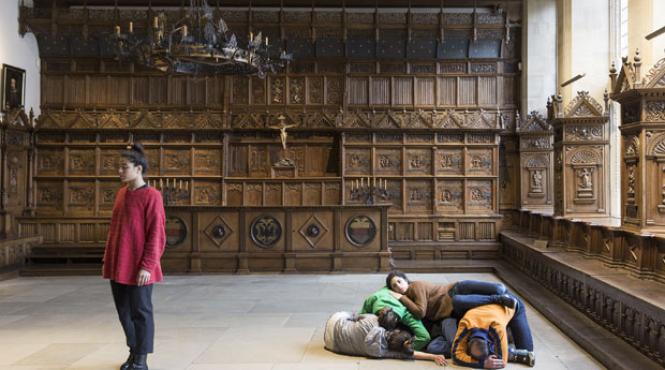 alexandra pirici aduce leaking territories la festivalul block universe din londra