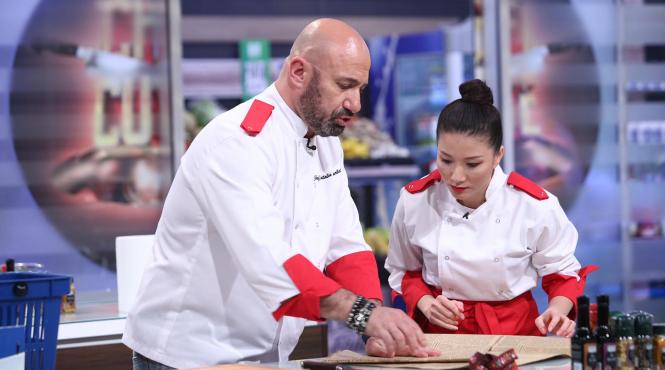 familia observator jurizeaza in primul battle al sezonului special chefi la cutite