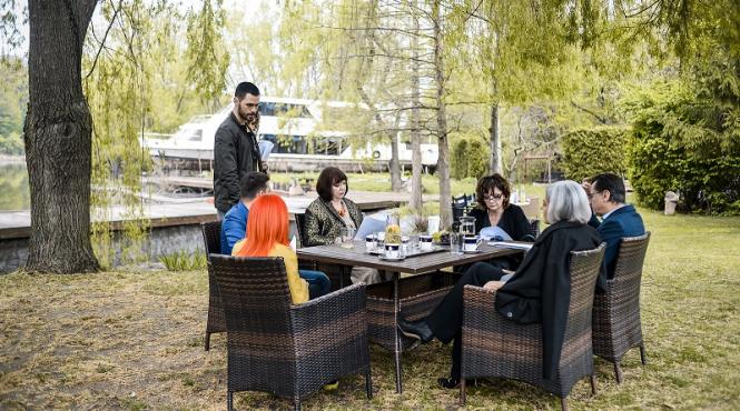 fructul oprit lider de audienta pe urban si national