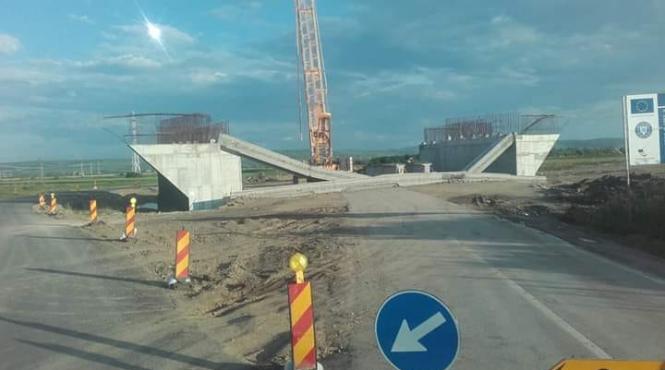 ministrul transporturilor razvan cuc cere o ancheta dupa ce doua grinzi de la dn 14b s au prabusit
