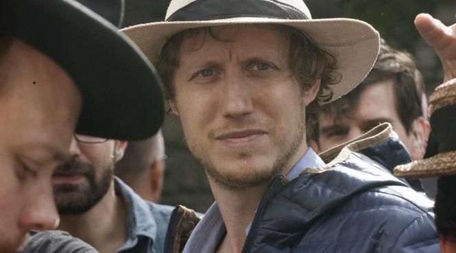 castigatorul oscarului pentru cel mai bun film strain laszlo nemes vine in romania pentru avanpremiera filmului apusul sunset