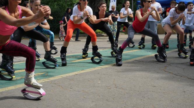 evenimentul sportiv caritabil mareatzopaiala duminica in parcul herastrau