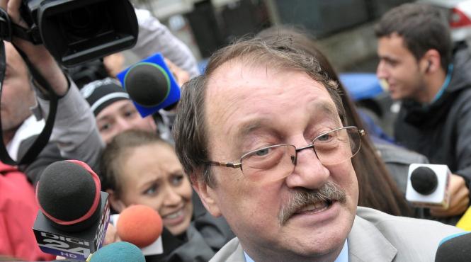 mircea basescu implicat intr un accident rutier la eforie nord a intors peste marcajul dublu continuu