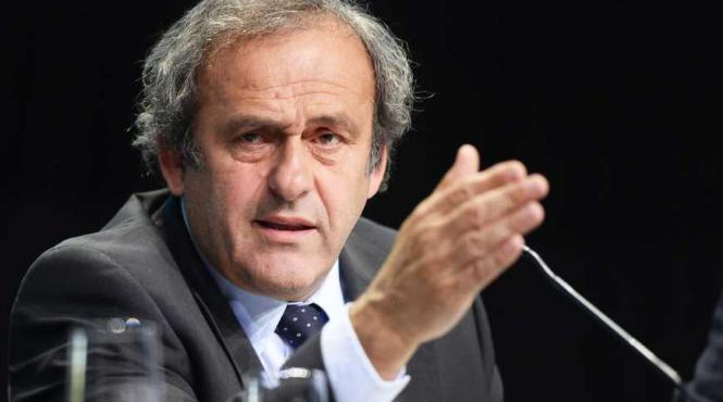 fotbal pentru blatter este o foarte mare surpriza ca platini a fost retinut