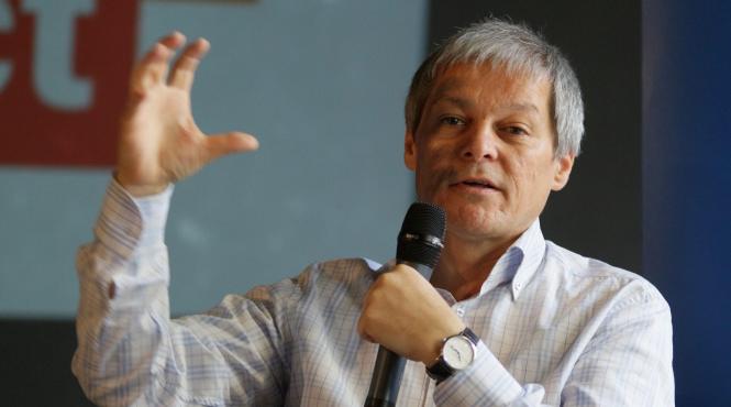 dacian ciolos a fost ales sef de grup in parlamentul european