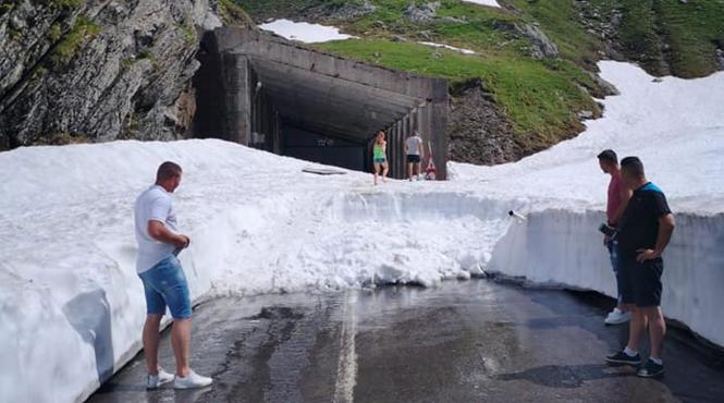 deszapezirea de iunie doar cu dezlegare de la comisie