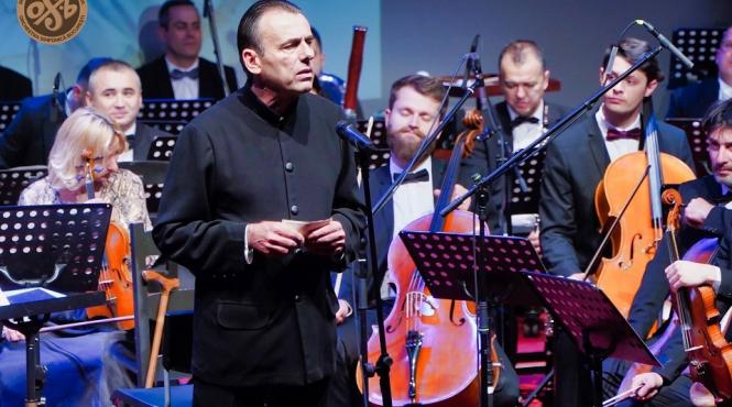 dirijorul florin totan si orchestra sinfonia bucuresti concerteaza in parcul coltea in cadrul festivalului simfonii de vara