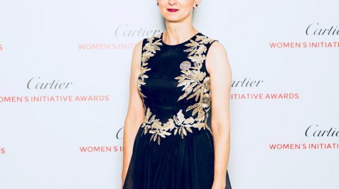 o romanca este vicepresedintele celei mai mari retele de business pentru femei