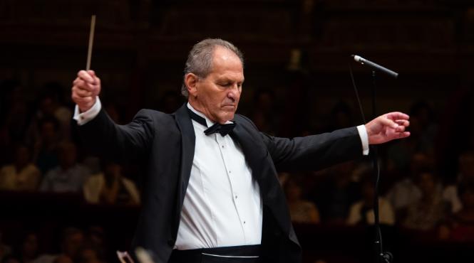 explozie de tinerete la vara magica de la ateneul roman