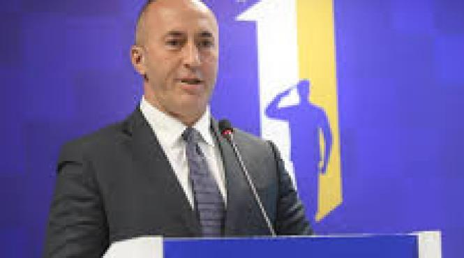 demisie a premierului din kosovo acuzat de crime de razboi