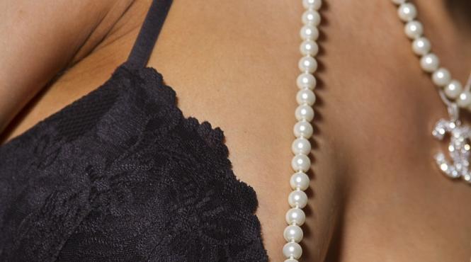 un chirurg estetician a discutat despre mai multe mituri legate de cresterea si fermitatea sanilor