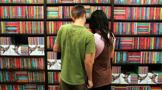 bani de carti pentru elevi