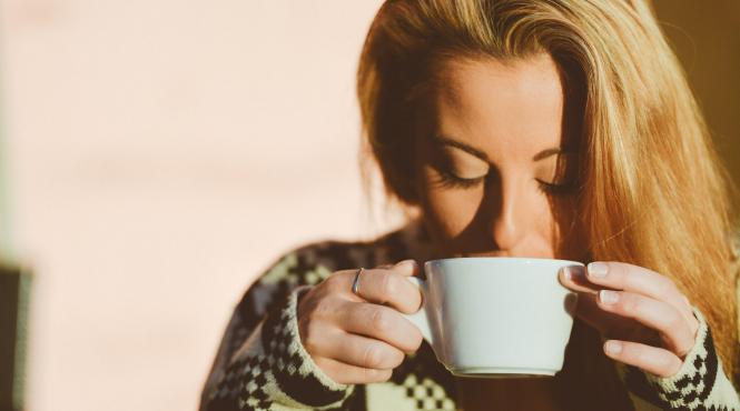pericolul din ceaiul englezesc o tanara a suferit de varsaturi severe timp de doi ani