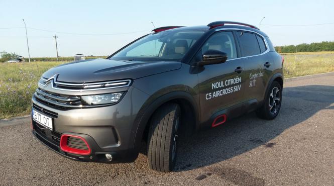 atuurile celui mai mare suv citroen