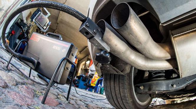 dieselgate la mercedes amenda de un miliard