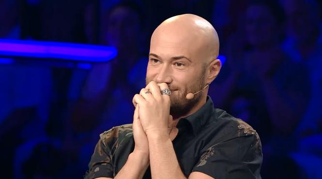 mihai bendeac in lacrimi la iumor nu mi aduc aminte cand am fost atat de fericit