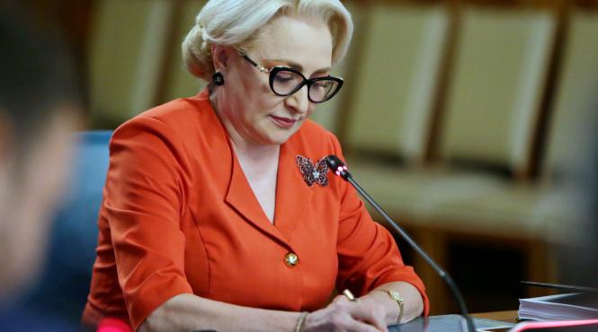 viorica dancila asteapta decizia ccr privind conflictul dintre executiv si administratia prezidentiala
