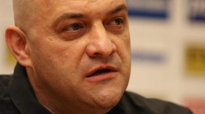 gabi balint a facut infarct fostul international este supus unei operatii de urgenta