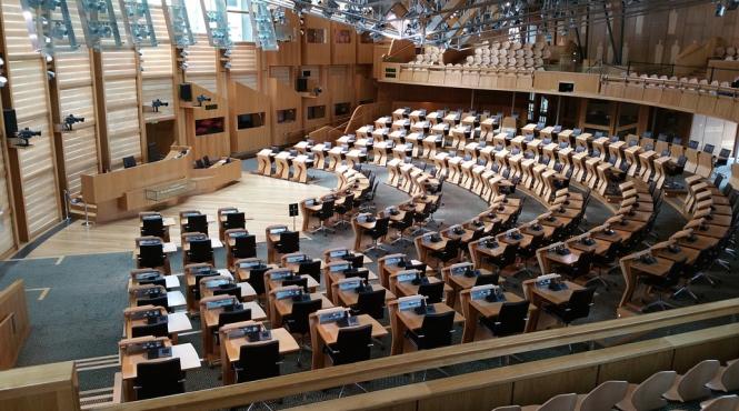 scotia interzice prin lege aplicarea pedepselor corporale copiilor de catre parinti