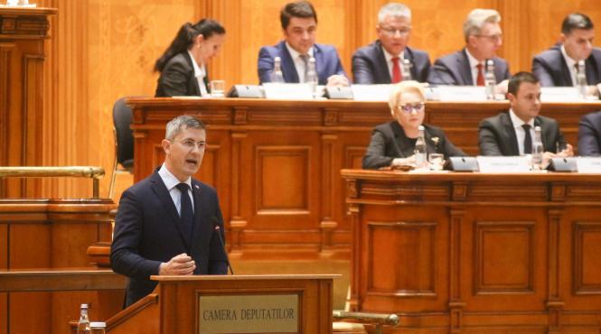 dan barna astazi parlamentul da bacalaureatul politic in fata cetatenilor