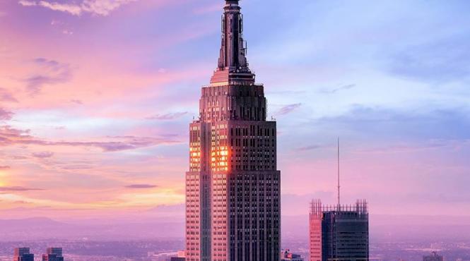 new york empire state building isi redeschide observatorul de pe acoperisul cladirii