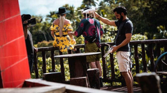 momente de panica pentru gina pistol in asia express