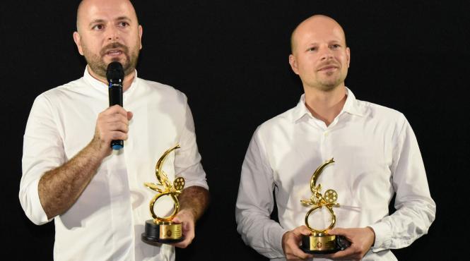 monstri de marius olteanu premiul pentru cel mai bun film de debut la cea de a 50 a editie a festivalului international de film din goa india
