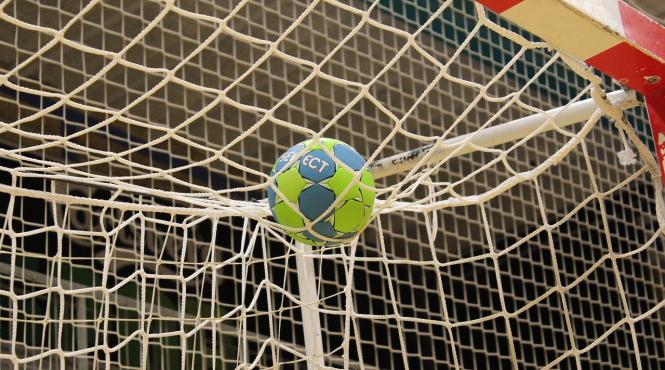 clubul corona brasov exclus din cupa ehf