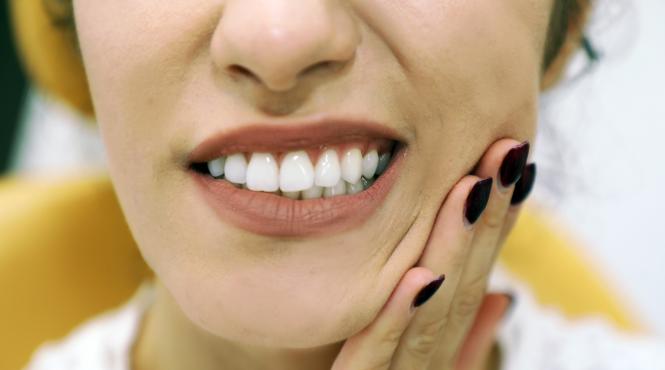 cand trebuie sa mergi urgent la dentist 5 sfaturi sa stii cand ai o urgenta