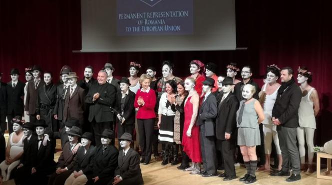 absolut incredibila expresivitatea si toata bucuria cu care au jucat pentru noi ursula von der leyen