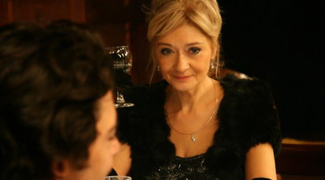 catrinel dumitrescu cineva acolo sus ma iubeste