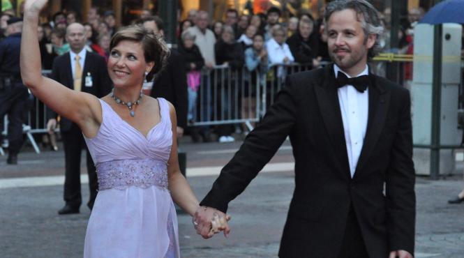 scriitorul ari behn fostul sot al printesei martha louise a norvegiei s a sinucis