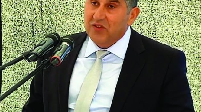 tobosarul lui ceausescu din chirpici in vila din primaverii