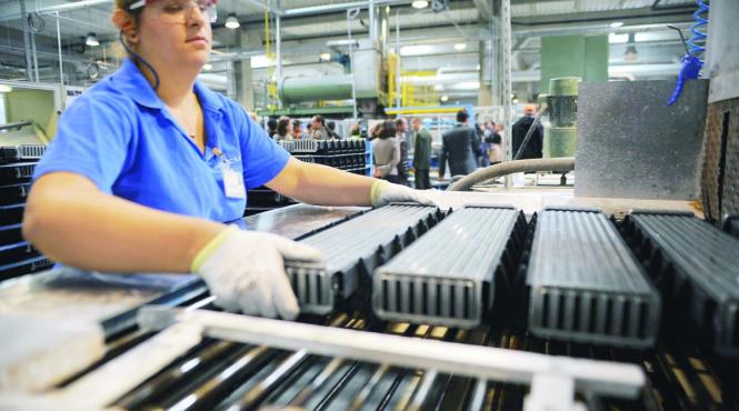 romania in primele tari din ue la cresterea productiei industriale