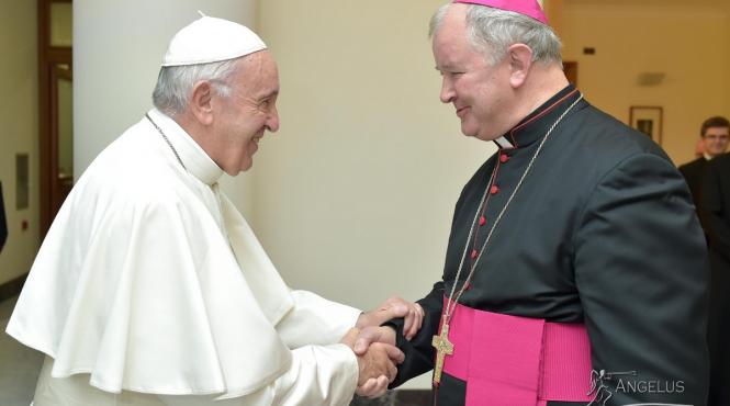 monseniorul aurel perca a fost inscaunat ca arhiepiscop mitropolit de bucuresti