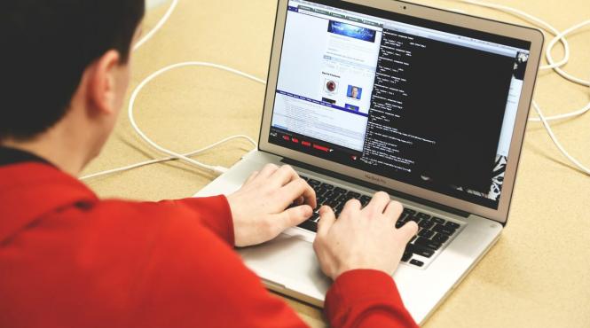 topul salariilor din romania de la it isti la tesatoare
