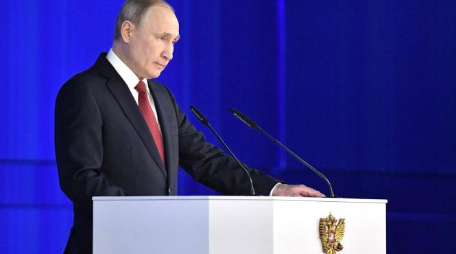 putin avertizeaza ca le va inchide gurile murdare celor care incearca sa rescrie istoria