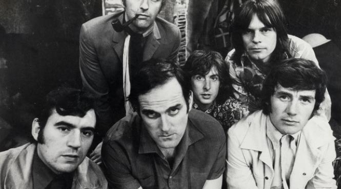 tragedie in lumea filmului un mare actor de comedie a murit la 77 de ani