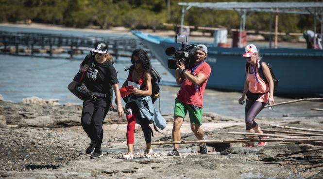 temperaturi de peste 35 de grade si umiditate 90 calvarul din asia express