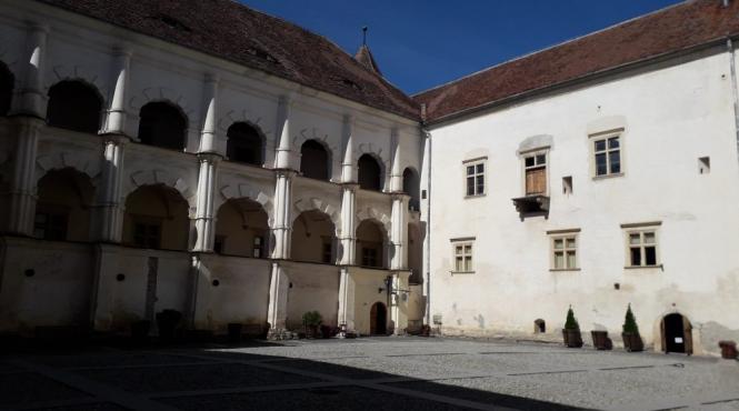 tara fagarasului oferta de nerefuzat pentru turisti