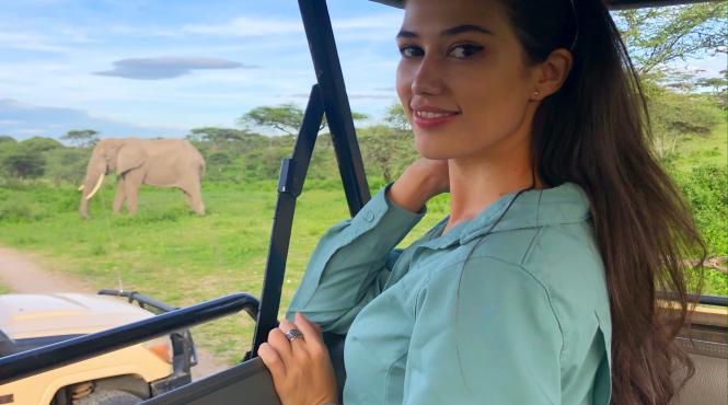 madalina bellariu a ales tanzania pentru a se bucura de zilele libere de la filmarile pentru sacrificiul