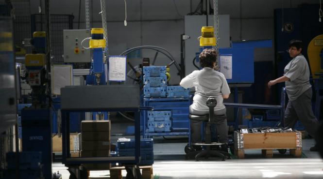 revolutia tehnologica bate la usa dar romania nu i deschide