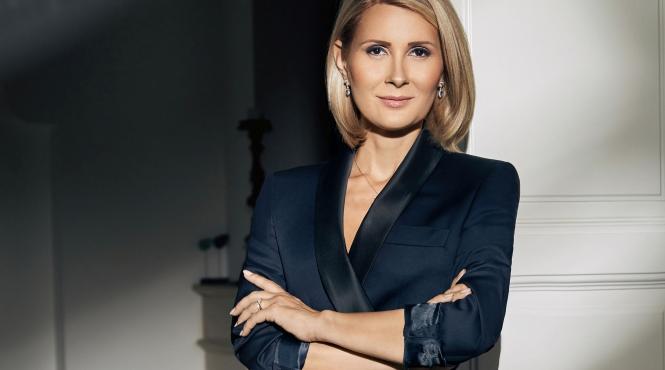 alessandra stoicescu va prezenta observatorul de la ora 19 00 la antena 1