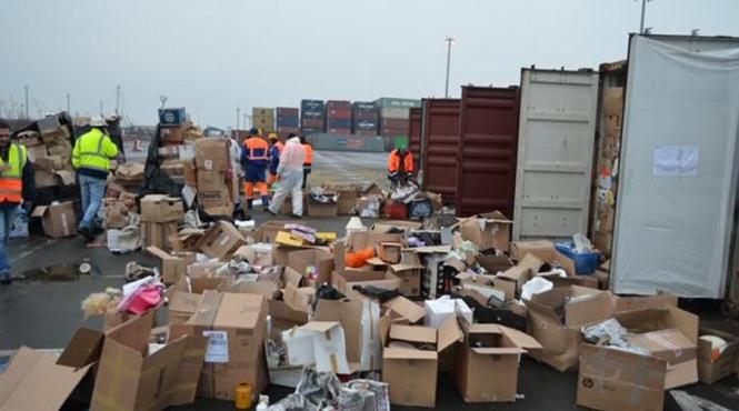 traficul cu deseuri scapat de sub control pentru 17 euro tona devenim tomberonul europei