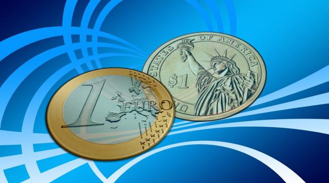 dolarul ia viteza in fata euro leul tot mai slab