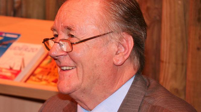 albert uderzo creatorul lui asterix a murit la varsta de 92 de ani