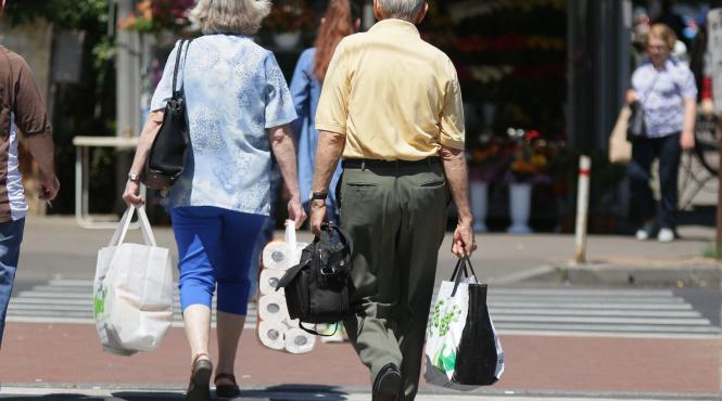 romania avea 5 16 milioane de pensionari in 2019 pensia medie lunara a fost de 1 292 de lei